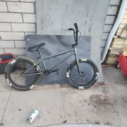Elite Bmx Bike
