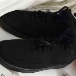 Brand New Nike Shoes 8.5