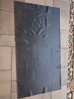 Cuisinart grill mat,non-slip rubber,weather resistant -65" X 36"