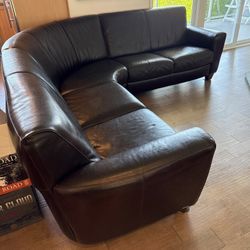 Italian Leather Natuzzi Sectional Sofa 