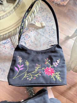 Small black purse