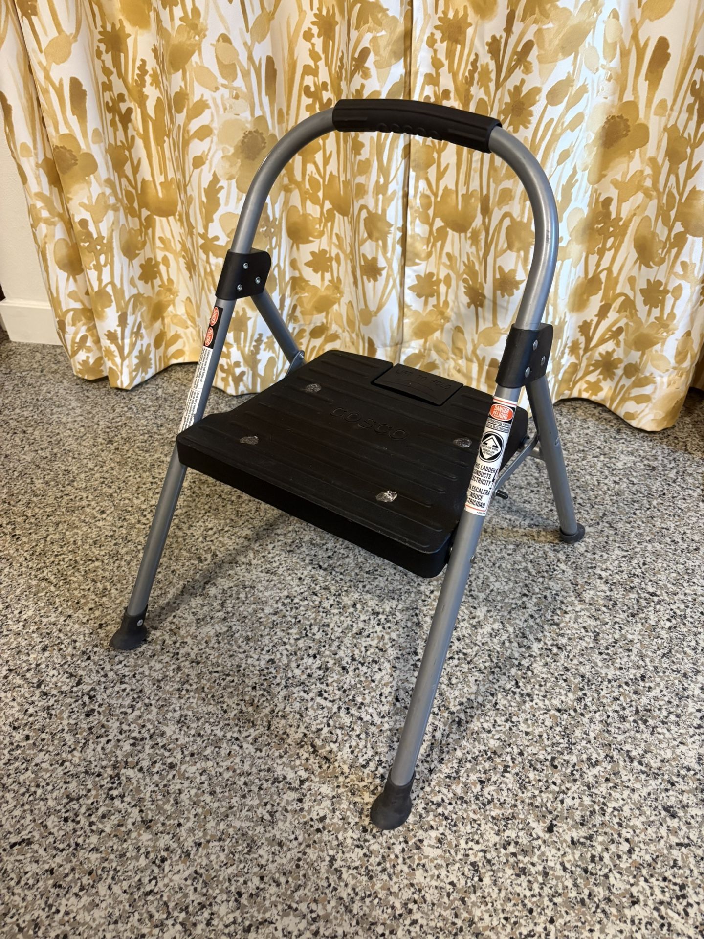 Cosco 1 Step Folding Stool Collapsible 225lbs