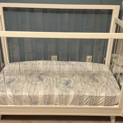 Pottery Barn Crib With Bed Conversion 