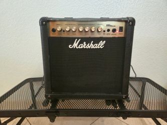 Marshall MG15CDR