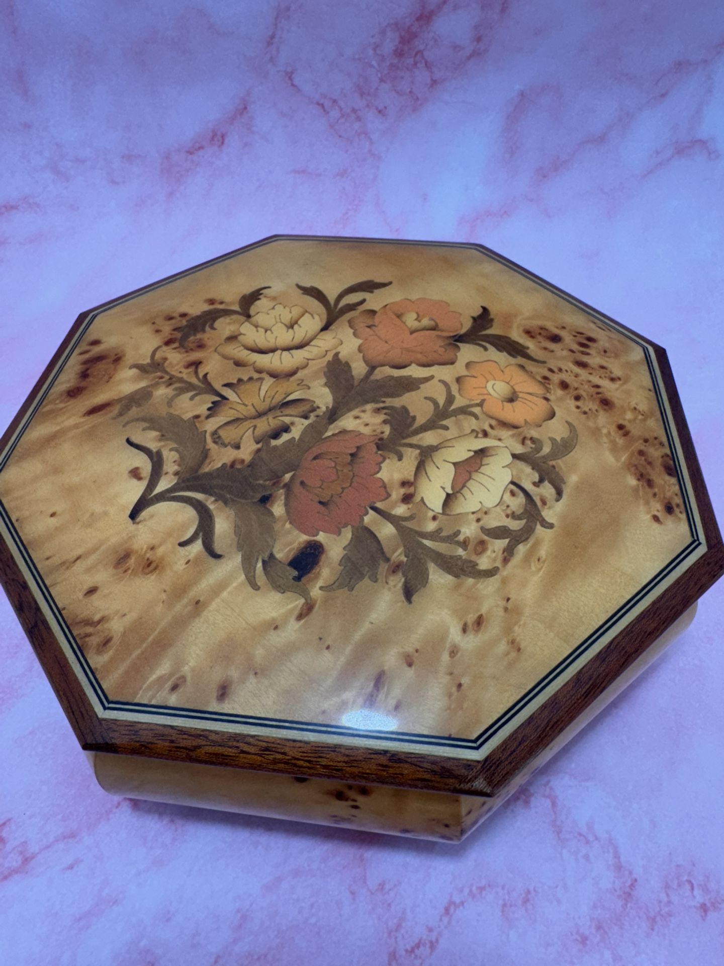 wooden music box vintage Works