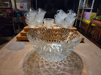 Glass punchbowl and cups set, 25 pieces. Excellent condition