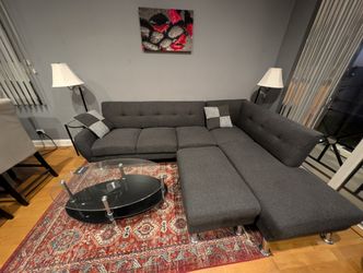 Lifestyle Furniture Samuel Right-Facing Linen Sectional & Ottoman in Black/Gray