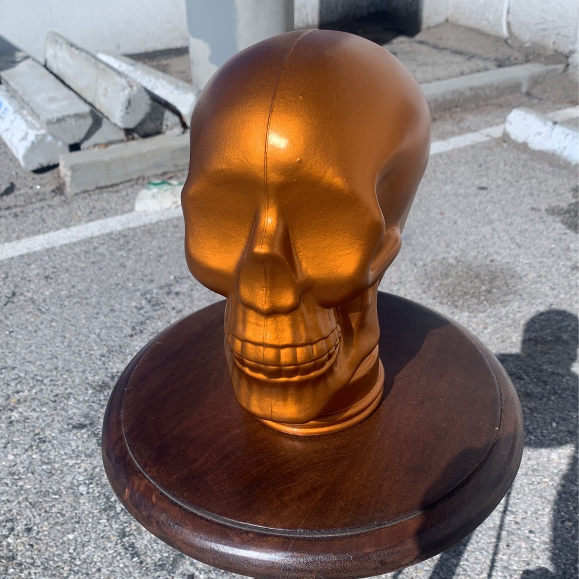 Skull Glass Helmet - Wig - Hat - Holder Display