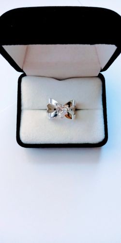 "LIKE NEW" SPECTACULAR Diamonique "HEART" 2ct. Sterling Silver Ring Size 7 1/2