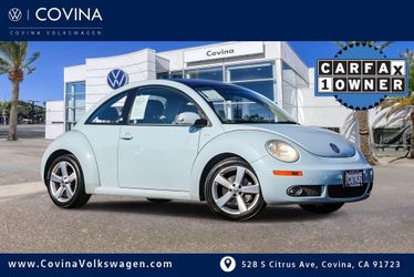 2010 Volkswagen New Beetle