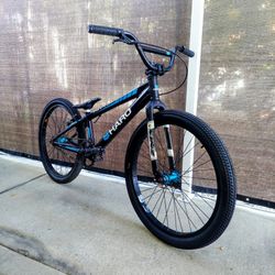 2016 ADULT HARO 24" RACE LITE CRUISER 