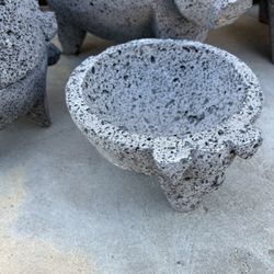 Molcajete De Piedra Negra Nuevos Con Defectos Chico’s.
