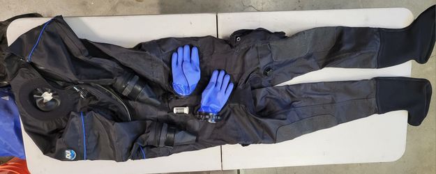 DUI TLS350 QZ Mens Drysuit $$ Or Trade