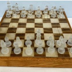 VINTAGE CHESS FROSTED AND CLEAR GLASS PIECES