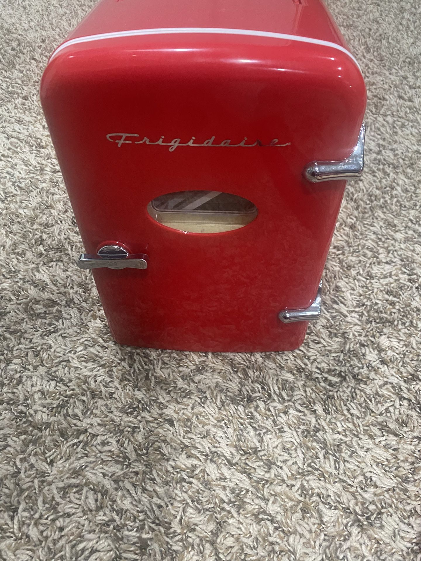 Mini Refrigerator 