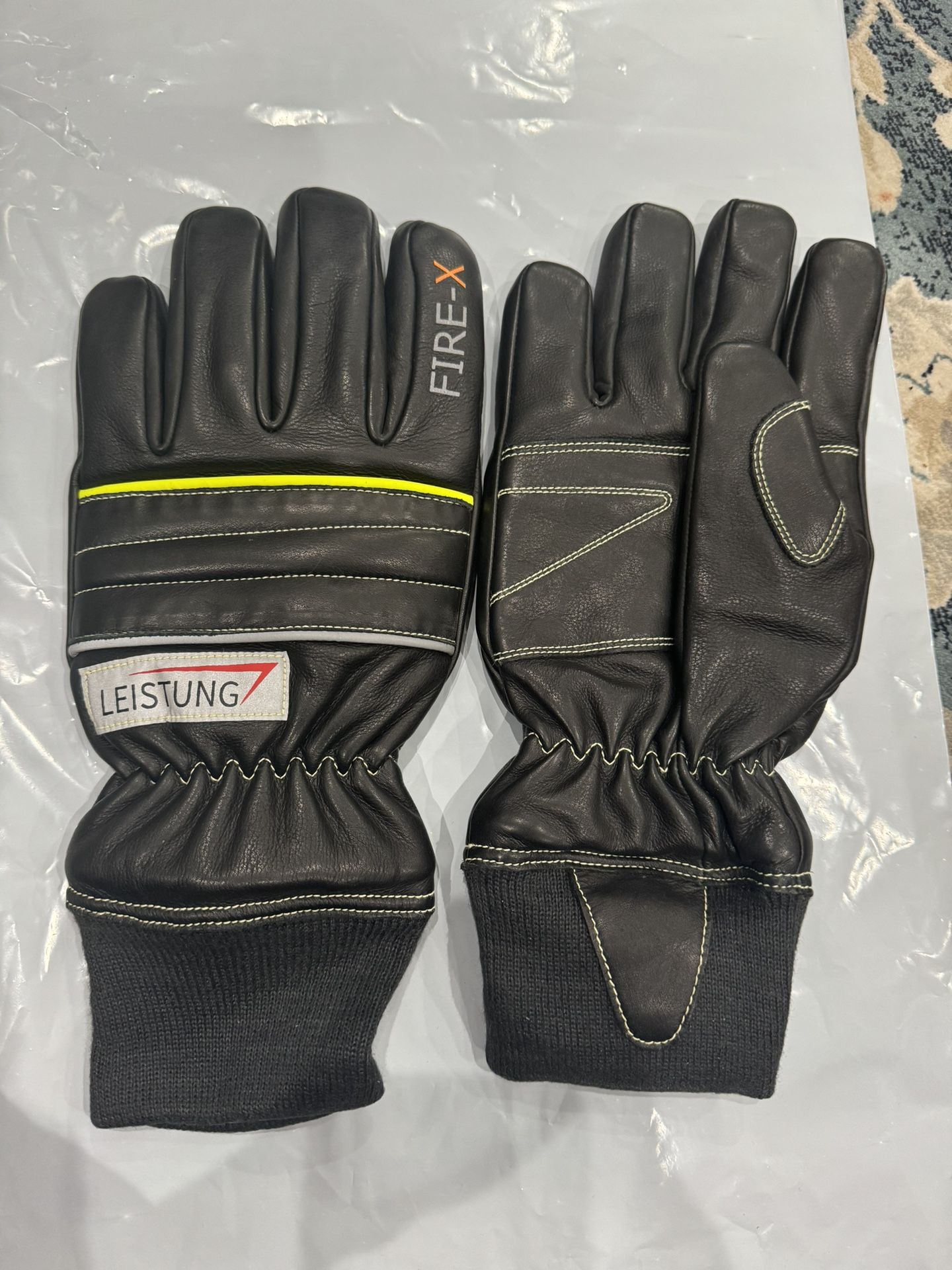 New Firefighter Safety Gloves Large Size