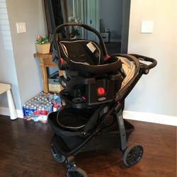 Graco Stroller  Catseat And Base 