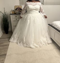 Brand New Wedding Dress Size 24 Off Shoulder Ball Gown A Line Plus Size Woman’s Dress White In Dust Bag $300 OBO Lace Tulle Appliqué Sheer Design 