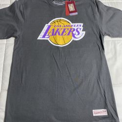 Los Angeles Lakers Mitchell & Ness Medium T-Shirt