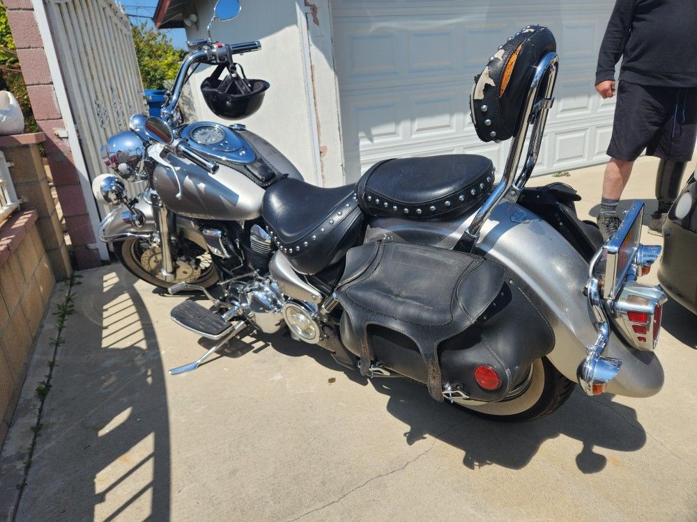 2003 Yamaha V-STAR 1100