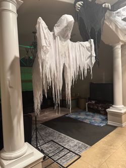 Hollowing spirit from spirit halloween 2023