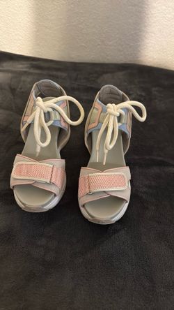 Real Authentic Michael Kors Open Toed Sneaker Shoe Size 7