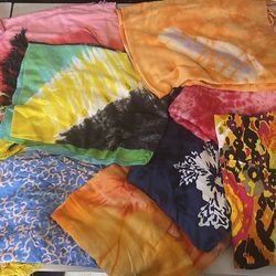 Bundle of 9 sarongs