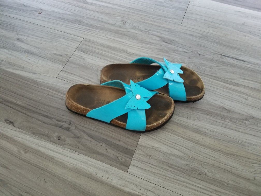 SANDALS size 6 by Birkenstock