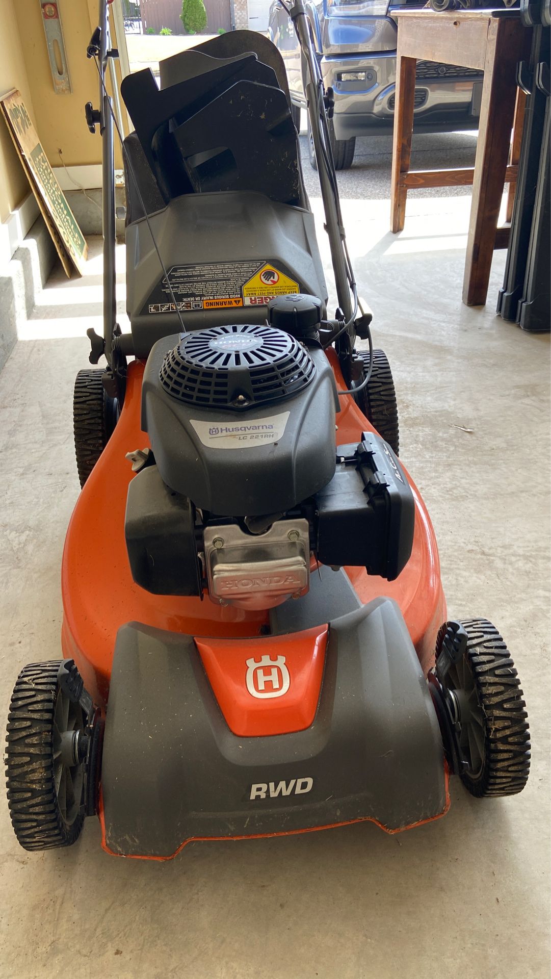 Husqvarna LC 221RH Lawn Mower for Sale in Collierville, TN OfferUp