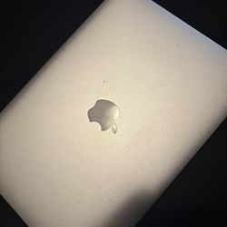 2017 MacBook Air 