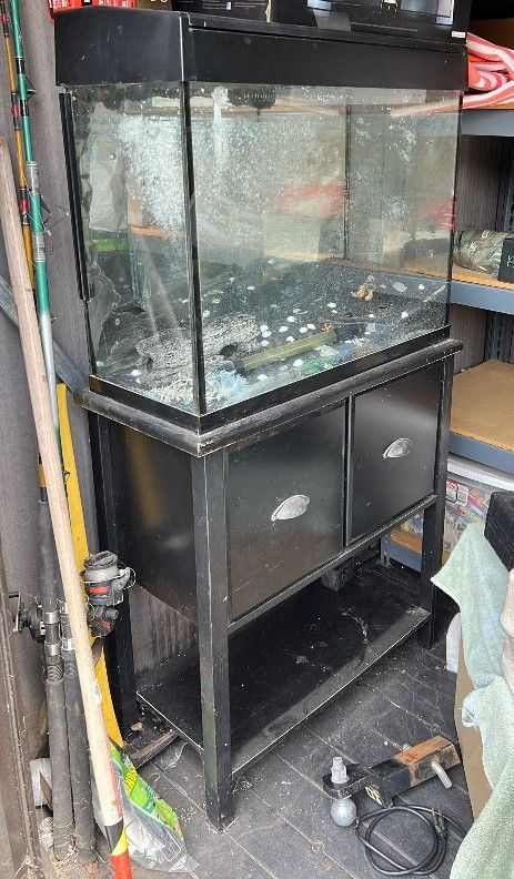 30 Gallon Fish Tank W/ Stand