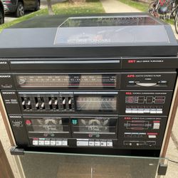 Magnavox Stereo Retro