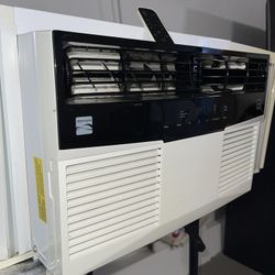 Kenmore 8,000 BTU Window Air Conditioner – Like New w/ Remote
