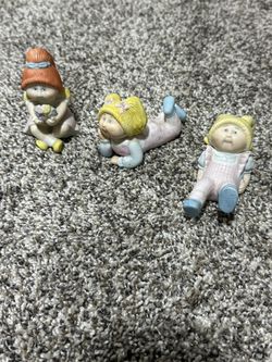 Dolls. Figurines