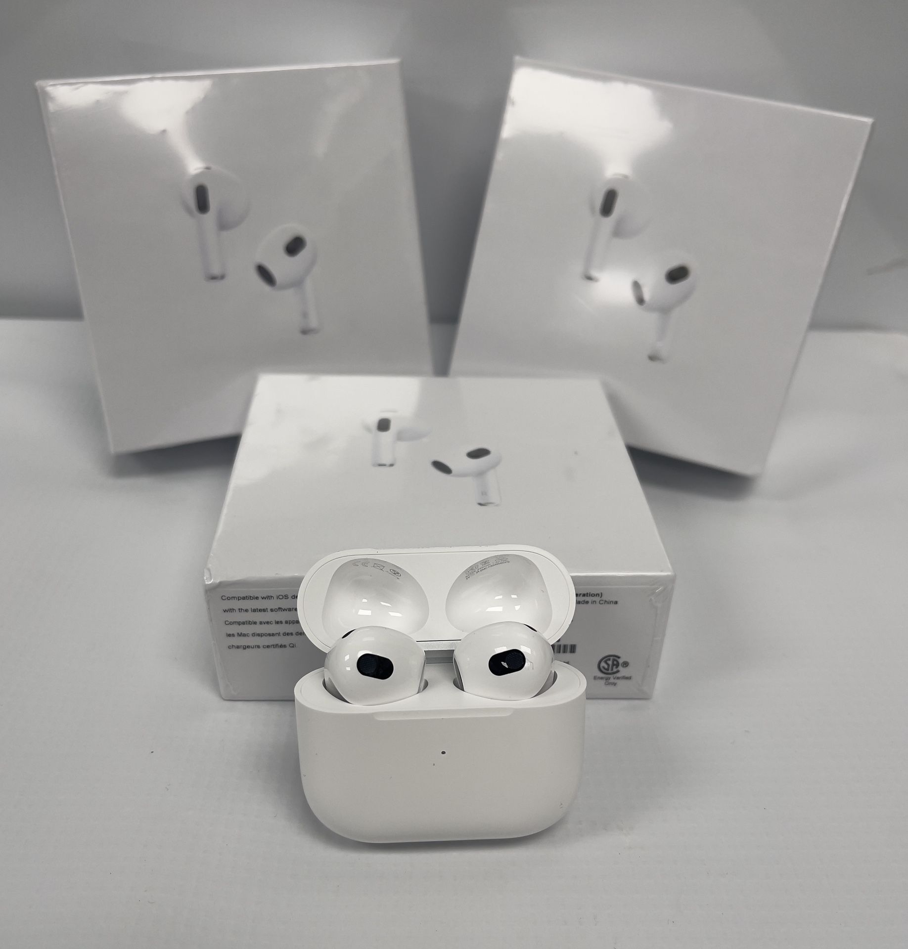 AirPods Pro Gen 3 with Magsafe Charging Case (Brand New Sealed + Box)