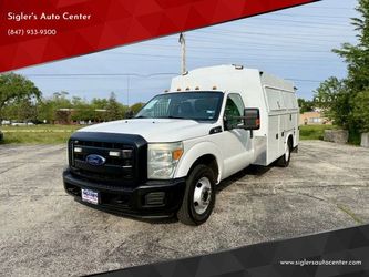 2015 Ford F350 Super Duty Regular Cab & Chassis