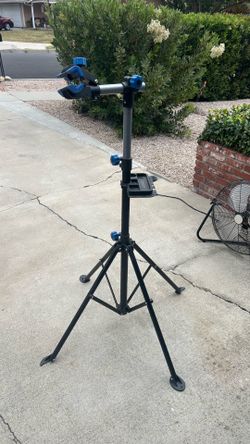 Bike repair station