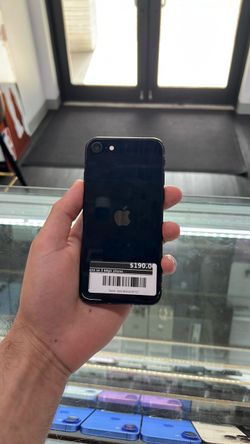 iPhone SE 3 64GB (Unlocked)