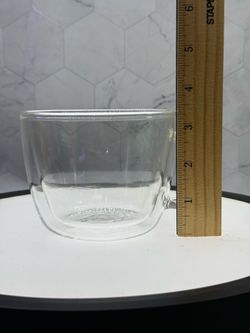 (1) BODUM BISTRO LARGE 15 OZ. double-walled insulated glass mug designed for hot and cold beverages like espresso, cappuccinos, or lattes.