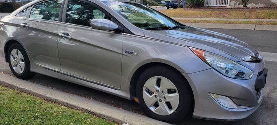 2011 hyundai sonata hybrid