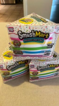 Smush Mart Rainbow layer  cake squishy stretchy toy