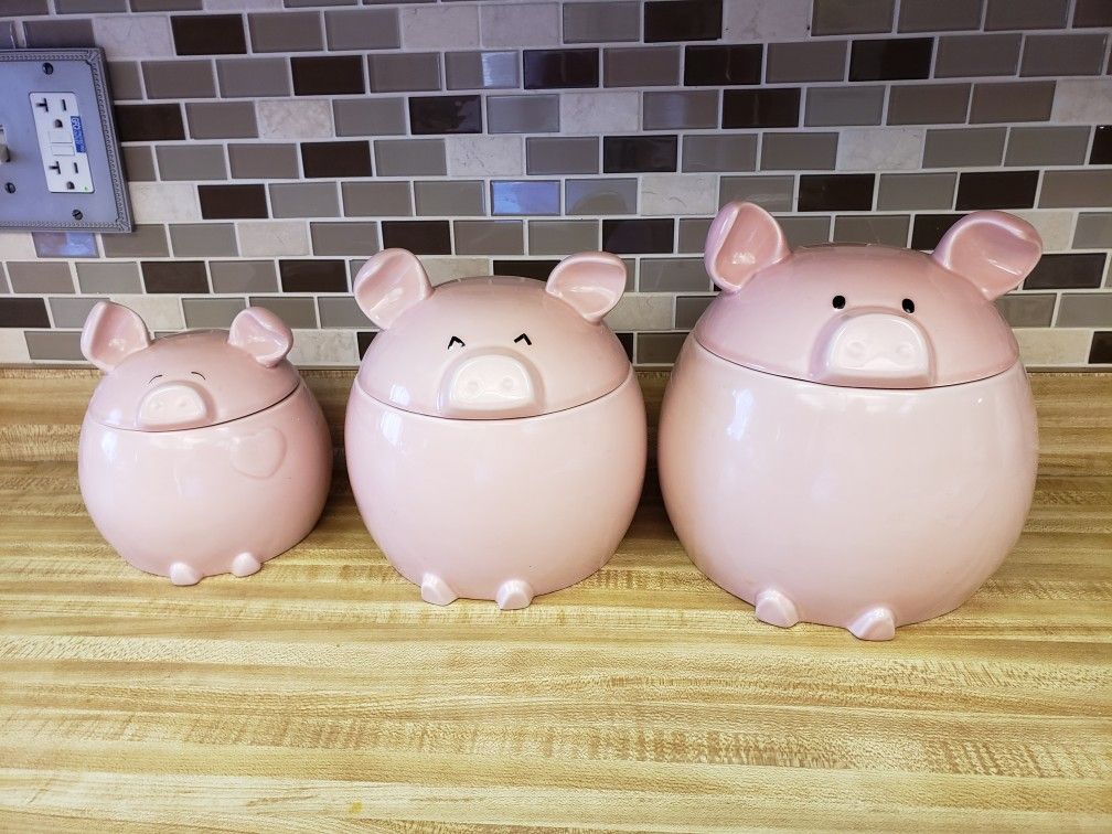 Pink piggy kitchen canister set