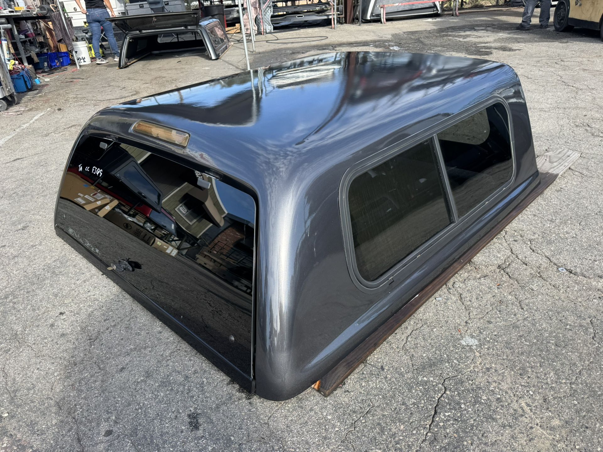 Tacoma Camper Shell 2005-15 Double Cab Short Bed