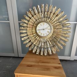 Vintage Mid-Century Modern Starburst Wall Clock by Syroco 