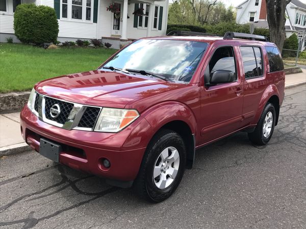 2006 Nissan Pathfinder Third Row Seating Cars Trucks In East 2006 Nissan Pathfinder Third Row Seating Cars Trucks In East Hartford Ct Offerup