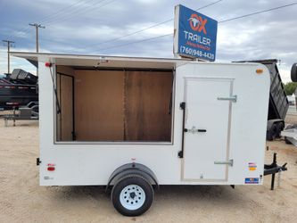 Carson Enclosed Trailer Prop Window