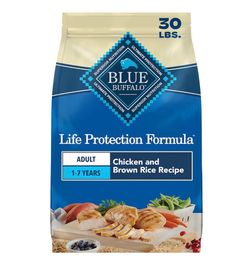 Blue Buffalo Life Protection Formula Chicken & Brown Rice Adult Dry Dog Food [30 lbs], Supports Immunity with Antioxidant-Rich LifeSource Bits, Promot
