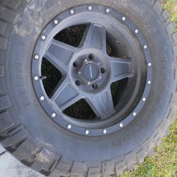 BF Goodrich Tire On Procomp Rim