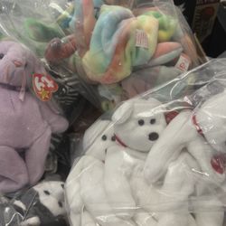 110+ Vintage TY Beanie Babies (1996–1998) – Retired Collection – Entire Lot – $700 OBO