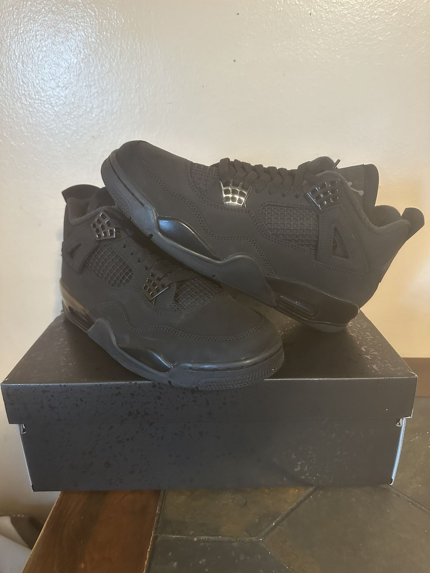 JORDAN 4 BLACK CAT SIZE , 8, 9.5, 11, 12, 13